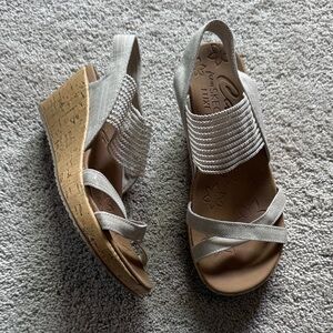 Skechers Women's beige Wedge Sandals